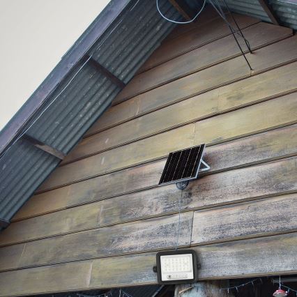 Proiector solar LED cu reglaj al intensității, 50 W, 3,2 V, 2000–8000 K, IP65, acumulator 3800 mAh, negru, cu telecomandă