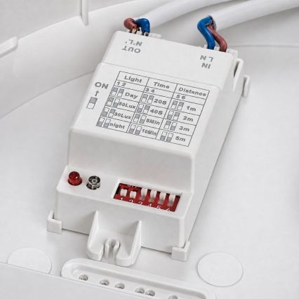 Rabalux - Plafonieră pentru exterior cu senzor de mișcare, 1xE27/9W/230V, IP65, Ø 30 cm, albă