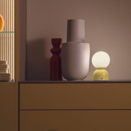 Schöner Wohnen RUDI 19218-81 - Lampă de birou LED reîncărcabilă, tactilă şi cu reglare a intensităţii, 1,2 W / 5 V, 3000–6000 K, 1200 mAh, galbenă