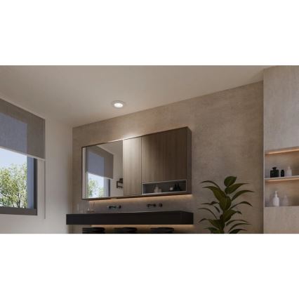 SET 3x corp de iluminat LED RGBW dimabil încastrat pentru baie Philips Hue SLIM LED/8,3W/230V IP44 2000-6500K