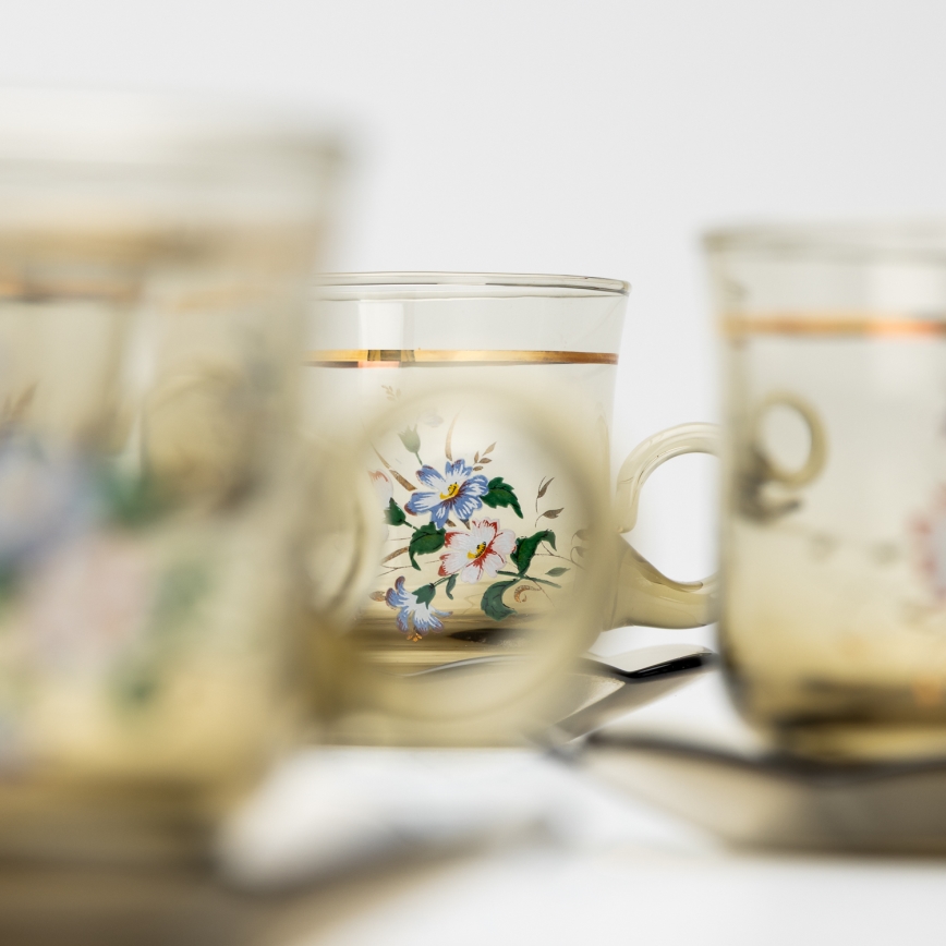 Set 6x ceașcă din sticlă cu farfurioară, fumuriu buchet nr. 5