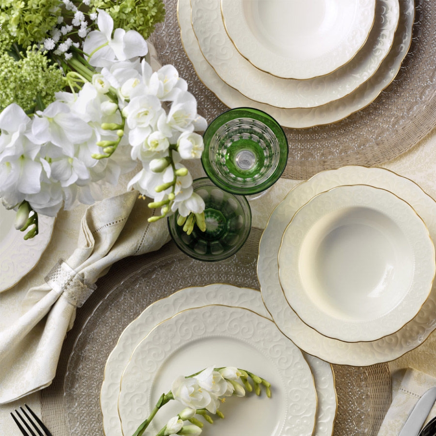 Set de veselă din porțelan, 24 piese, alb/auriu