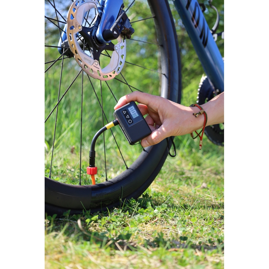 Compresor digital portabil 500 mAh 5V, negru
