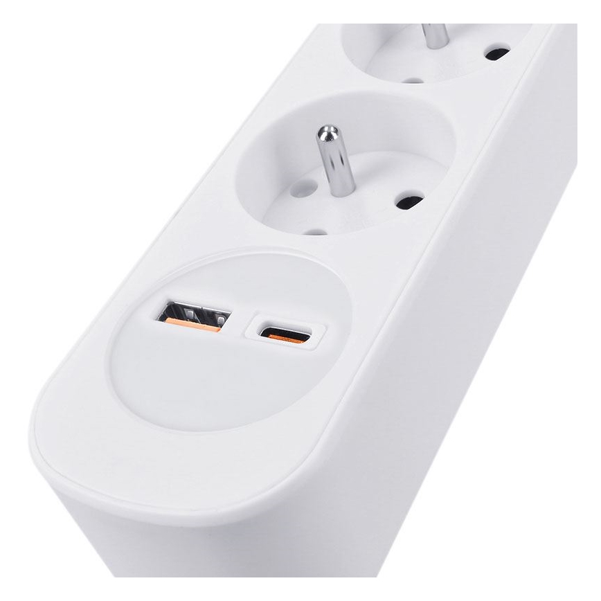 Prelungitor cu întrerupător, 3 prize și încărcare USB A+C, 5 m