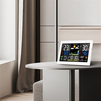 Stație meteo cu afișaj LCD color 5V/2xAA + 2xAA