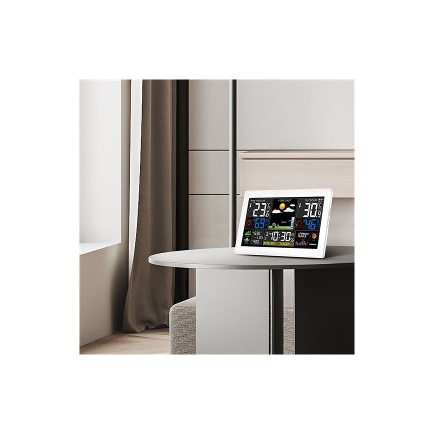 Stație meteo cu afișaj LCD color 5V/2xAA + 2xAA