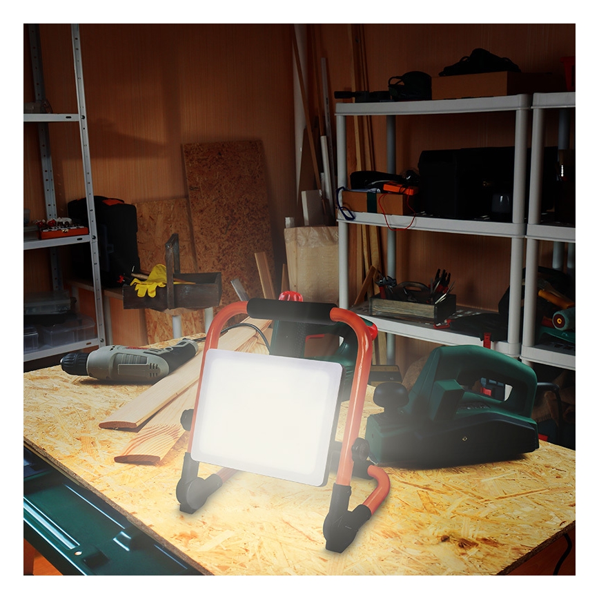 Proiector LED cu stativ, 100W, 230V, 4000K, IP65