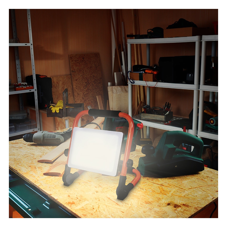 Proiector LED cu stativ, 50W, 230V, 4000K, IP65