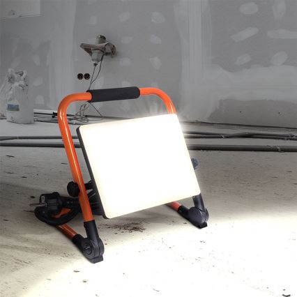 Proiector LED cu stativ, 50W, 230V, 4000K, IP65