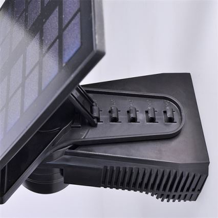 Proiector solar LED cu senzor, 2000mAh, LED/8W/3,7V, IP44