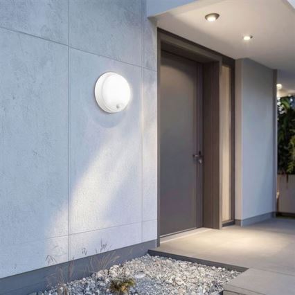 Aplică LED de exterior pentru perete, cu senzor 2-în-1, 20W, 230V, 3000/4000/6500K, IP65, Ø 22 cm