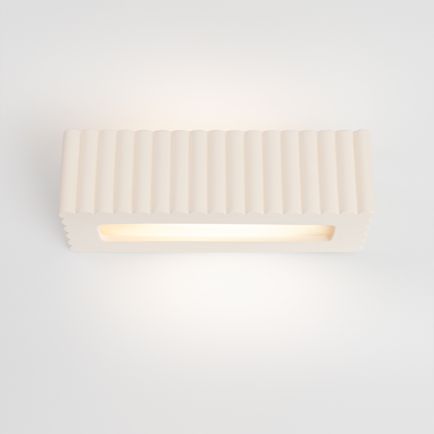Aplica de perete RIGATA 1xE27/15W/230V ceramică/albă