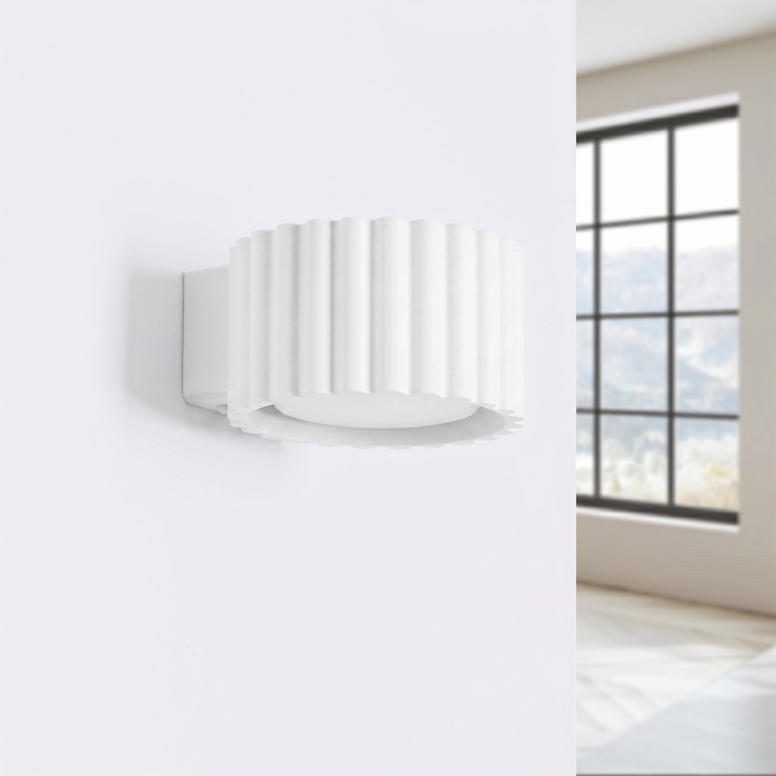 Aplica de perete AURA 1xGX53/10W/230V albă