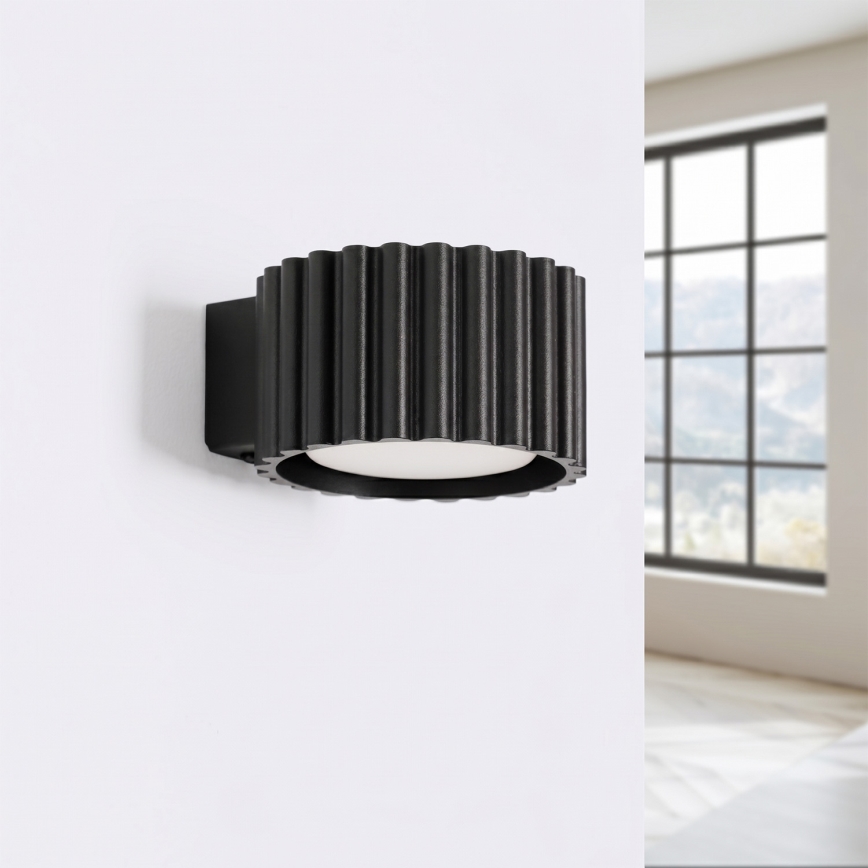 Aplica de perete AURA 1xGX53/10W/230V neagră