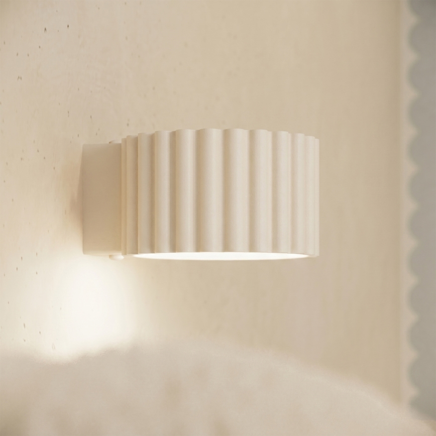 Aplica de perete AURA 1xGX53/10W/230V crem