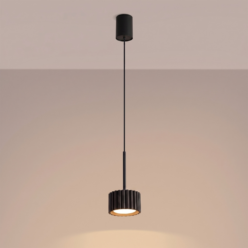 Lustră suspendată pe cablu AURA 1xGX53/10W/230V neagră