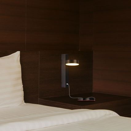 Spot LED de perete cu port USB LED/8W/230V 3000K