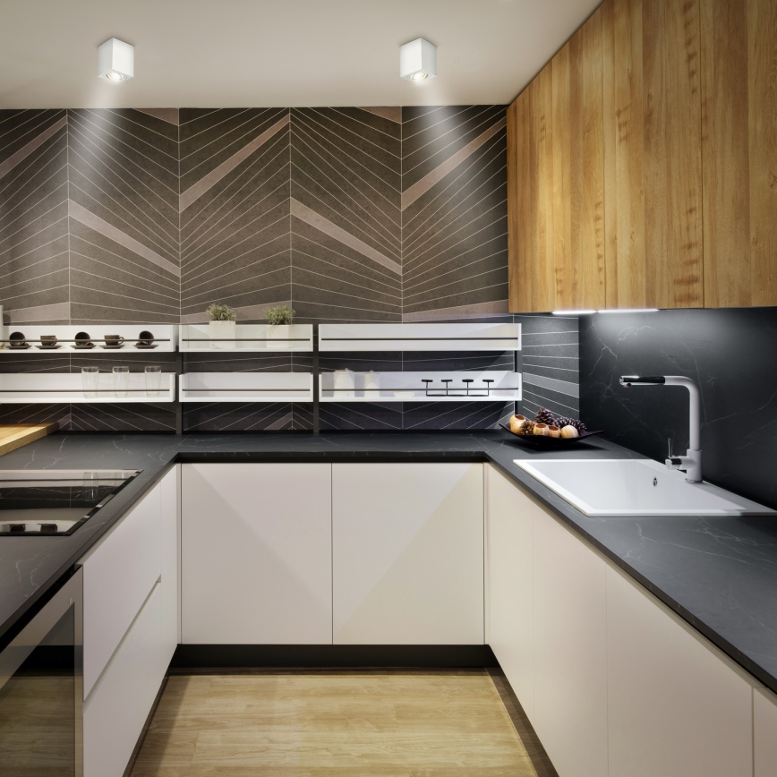 Spot MIA 1xGU10/30W/230V 100x80 mm alb Brilagi