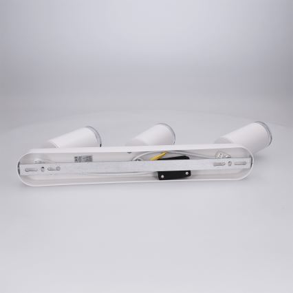 Spot pentru baie BRILAGI SELE 3xGU10/30W/230V IP44 alb