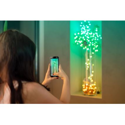 Twinkly CANDIES - ghirlandă LED RGB reglabilă, 200 LED, 14 m, USB, Wi‑Fi
