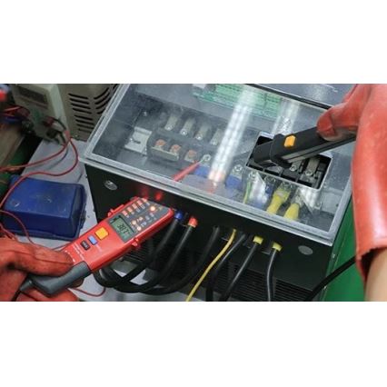 Uni-T UT18E - Tester 2xAAA IP65