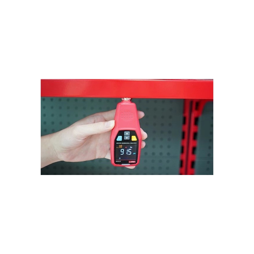 Uni-T UT343A - Tester grosime strat de lac, alimentat cu 2xAAA
