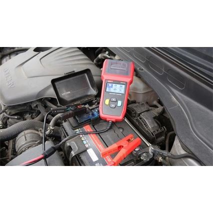 Uni-T UT675A - Tester pentru acumulatori 12V