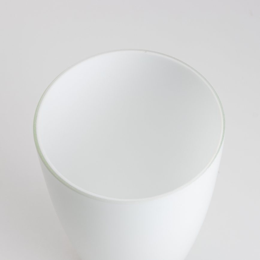 Vază albă din sticlă