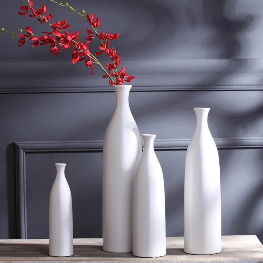 Vază ceramică albă, 46 cm