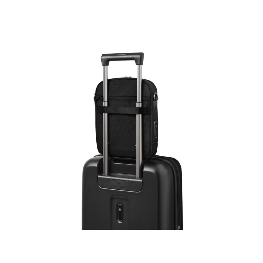 Victorinox - Geantă de umăr Mythic, 3 L, neagră