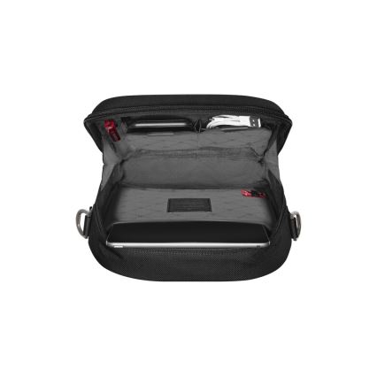 Victorinox - Geantă de umăr Mythic, 3 L, neagră