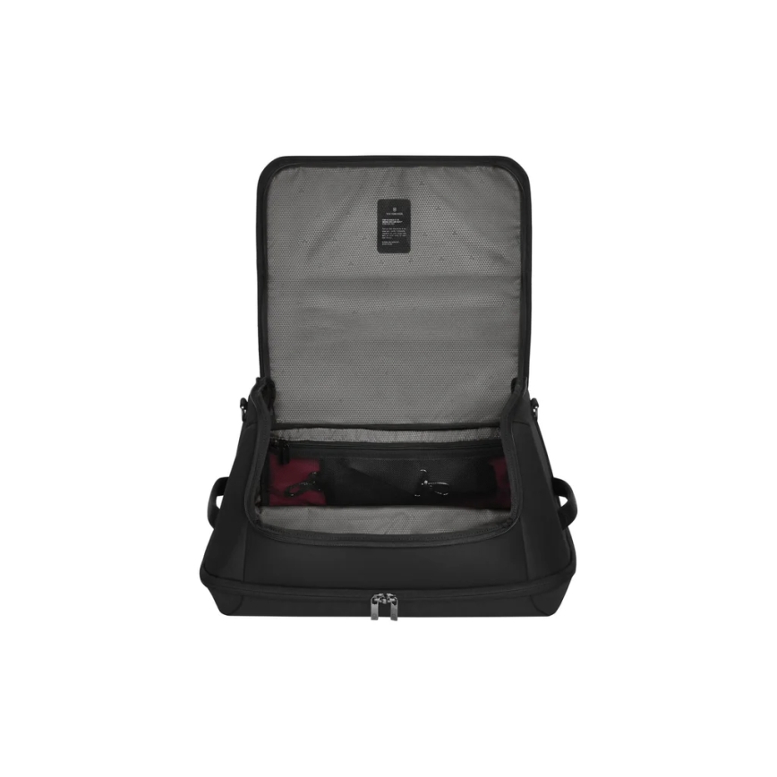 Victorinox - Geantă de voiaj Crosslight Duffel 37 l neagră