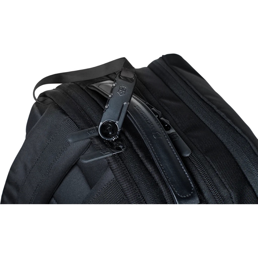 Victorinox - Rucsac pentru laptop Altmont Professional Deluxe 24 l negru
