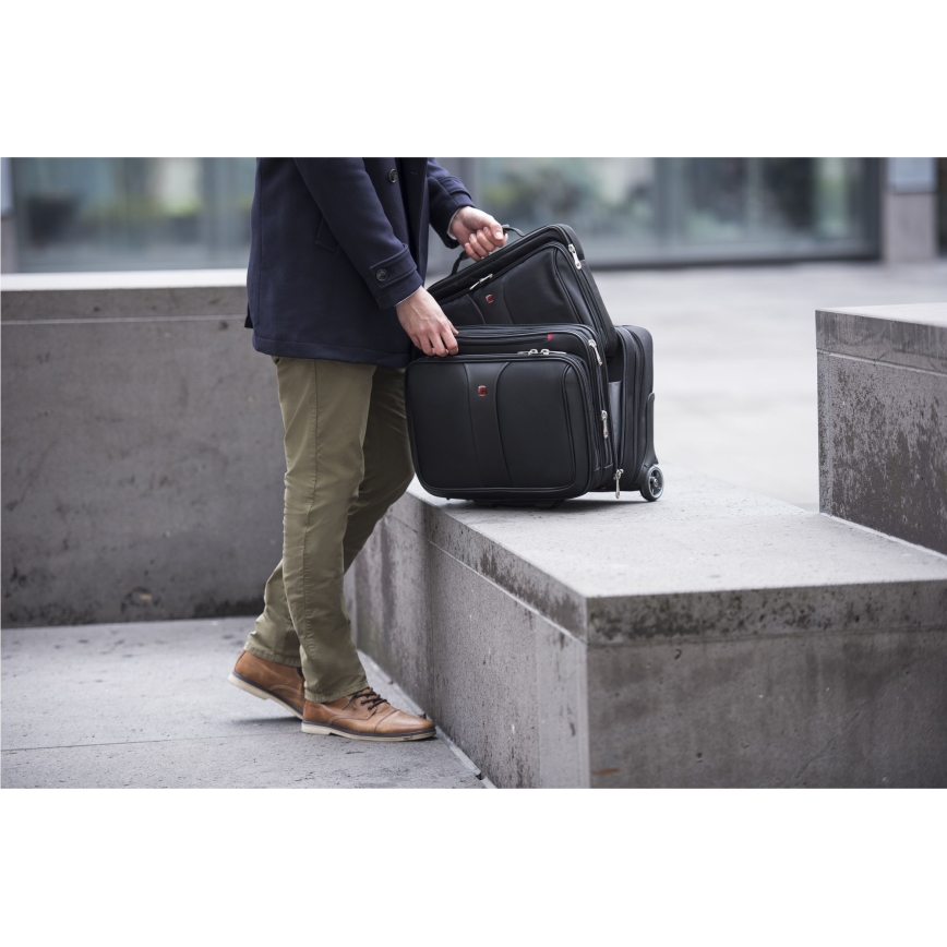 Wenger - Troler de călătorie pe roți 25 l 17 + geantă pentru laptop 15,6 Patriot negru
