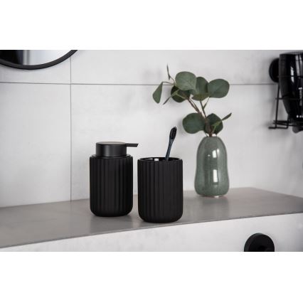 WENKO 24804100 - Dozator de săpun BELLUNO, 8 x 13,5 cm, negru